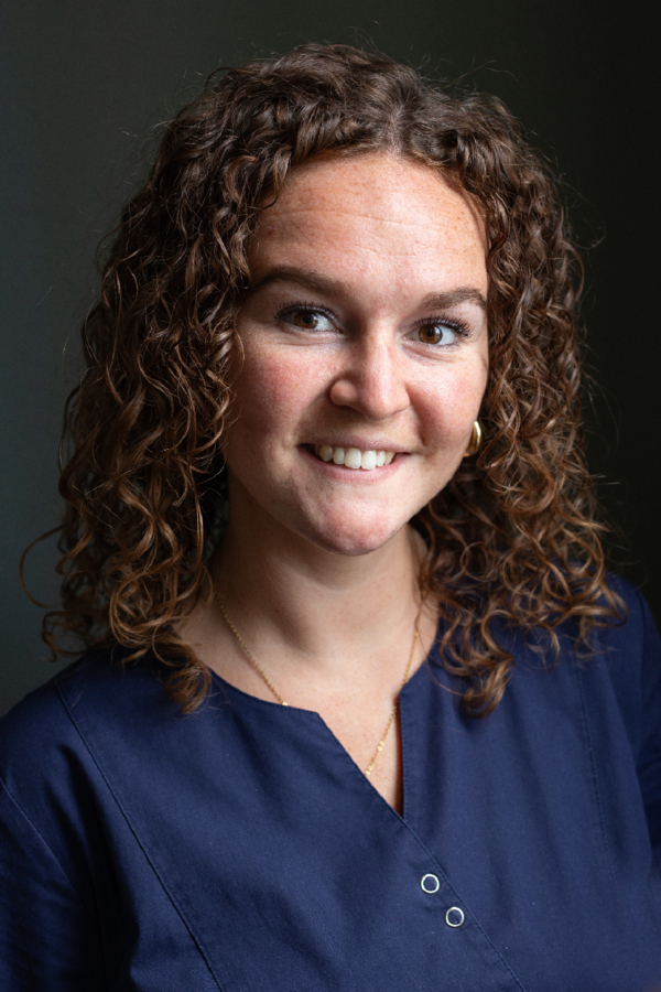 Kate van den Dam